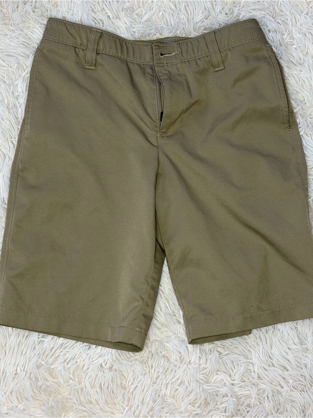 Under Armour Boys Khaki Tan Flat Front Chino  Shorts Size 10